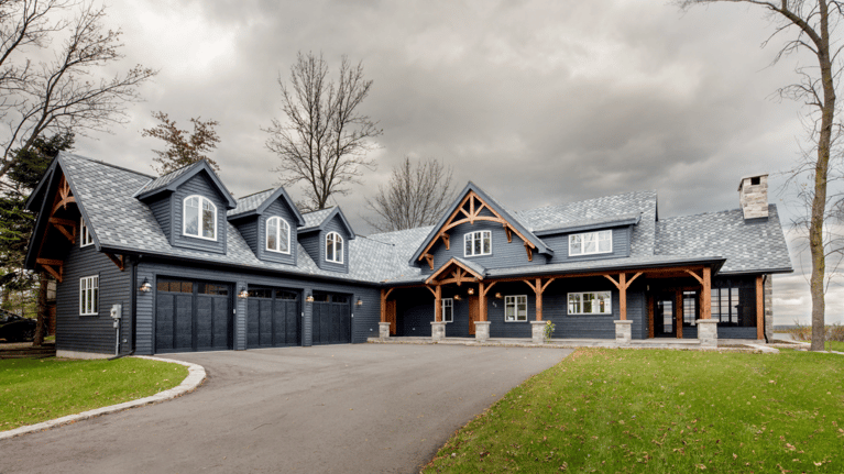 Exterior Elements of a Stunning Timber Frame House Design