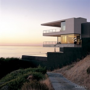 contemporary-coastal-house-for-family-living-entertaining-views-1-thumb-630x633-9152-298x300